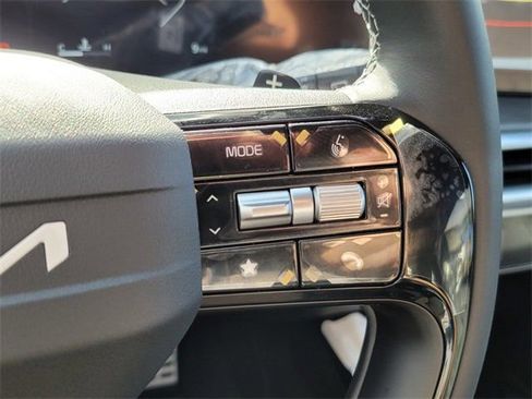 New 2026 Kia Sorento SX Prestige image 19