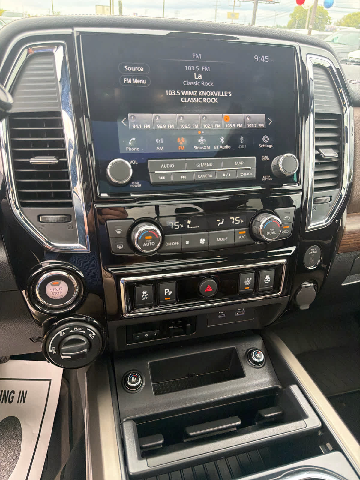 Used 2024 Nissan Titan Platinum Reserve w/ Moonroof Package AWD/4WD image 16