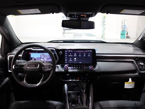 New 2026 GMC Canyon Elevation w/ Convenience Package image 3