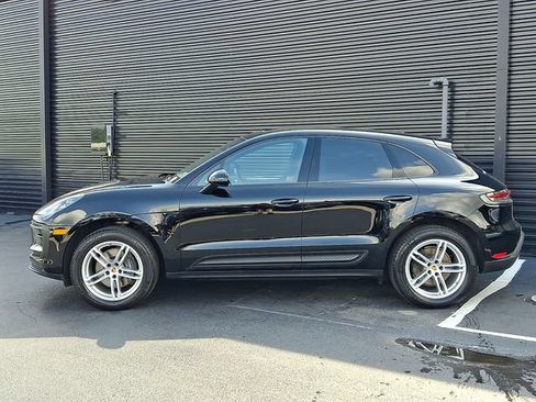 Certified 2026 Porsche Macan AWD/4WD image 2