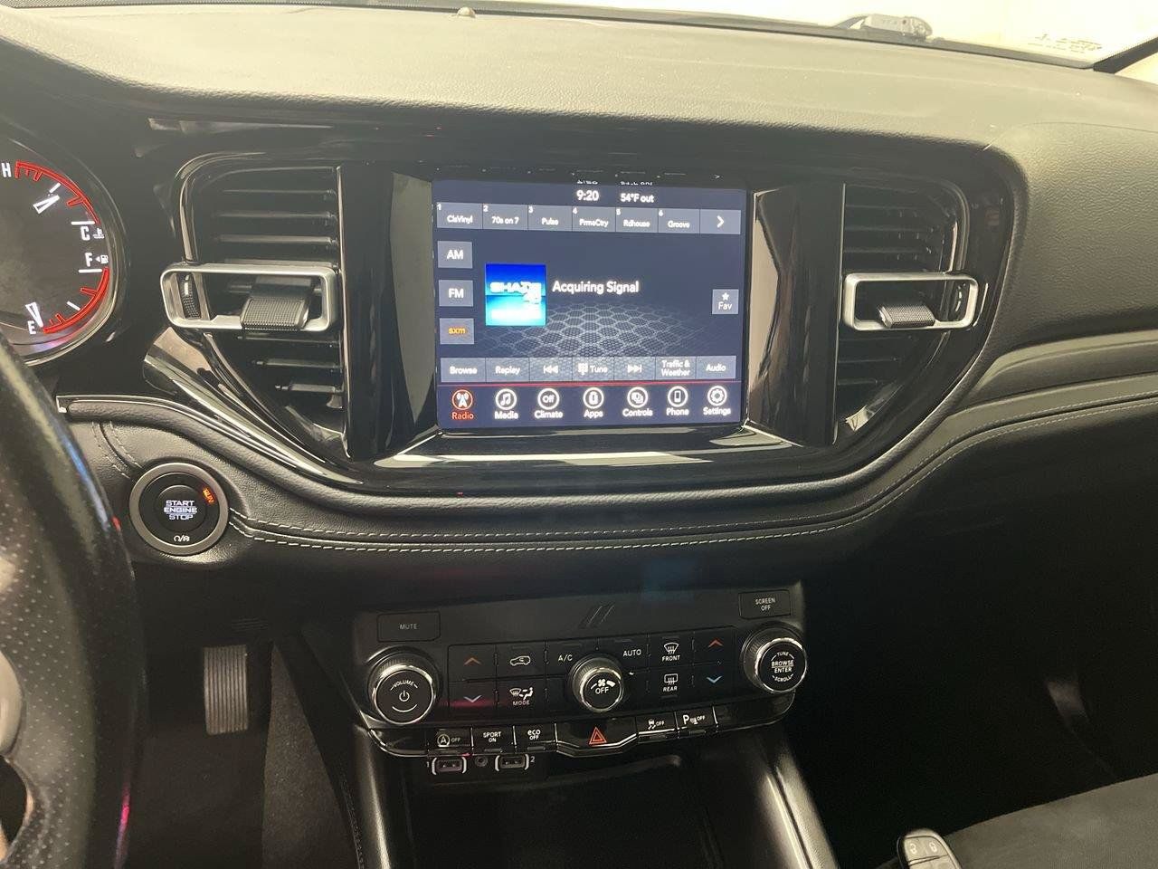 Used 2022 Dodge Durango SXT AWD/4WD image 16