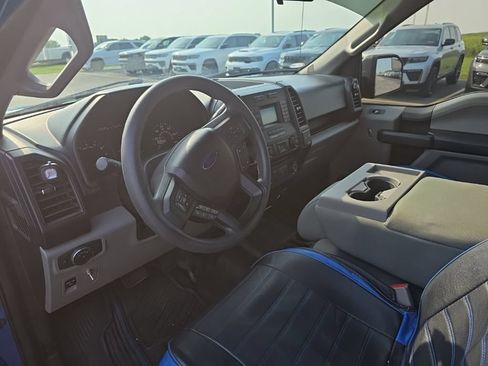 Used 2016 Ford F150 XL w/ Equipment Group 101A Mid RWD image 3