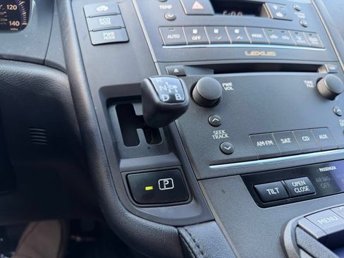 Used 2010 Lexus HS 250h FWD image 23