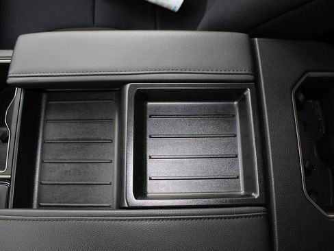 Used 2024 Toyota Tundra SR5 AWD/4WD image 27