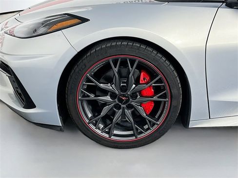 Used 2024 Chevrolet Corvette Stingray Preferred Conv w/ 2LT image 13