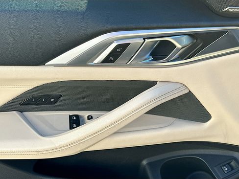 Used 2023 BMW 430i Coupe w/ M Sport Package image 15