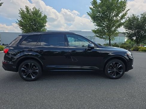Used 2025 Audi Q7 3.0T Premium Plus w/ Premium Plus Package AWD/4WD image 4