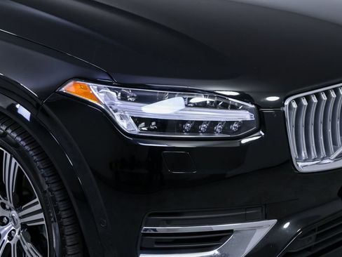Certified 2024 Volvo XC90 T8 Ultimate w/ Lounge Package image 42