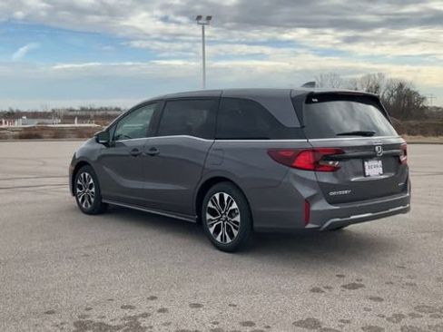 New 2026 Honda Odyssey Elite image 6
