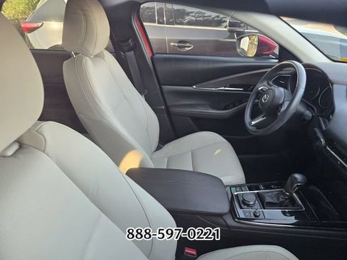 Used 2024 MAZDA CX-30 AWD 2.5 S w/ Premium Package image 10