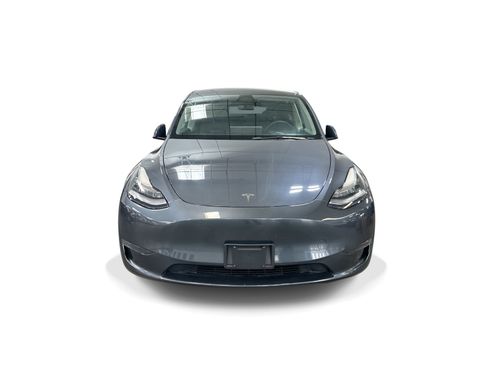 Certified 2023 Tesla Model Y AWD image 2