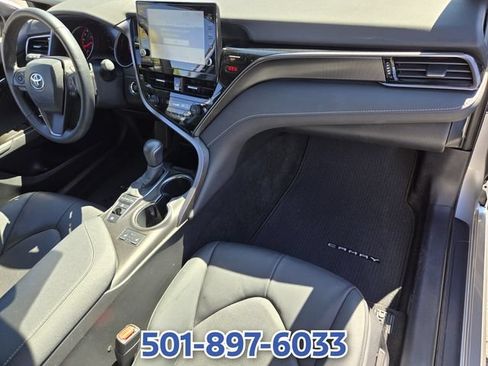 Used 2024 Toyota Camry XSE FWD image 18
