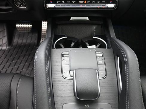 New 2026 Mercedes-Benz GLS 450 4MATIC image 13