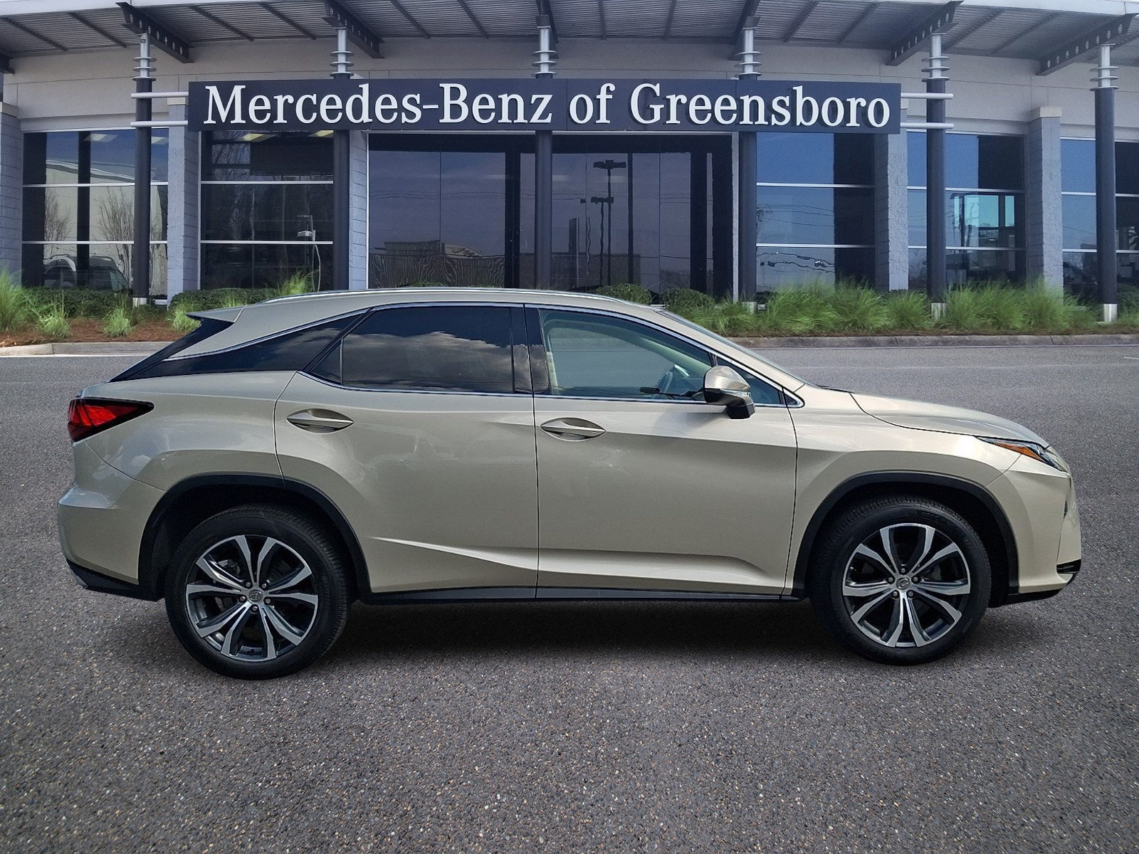 Used 2017 Lexus RX 350 AWD w/ Premium Package image 7