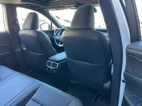Used 2025 Lexus RX 350 w/ Convenience Package AWD/4WD image 53