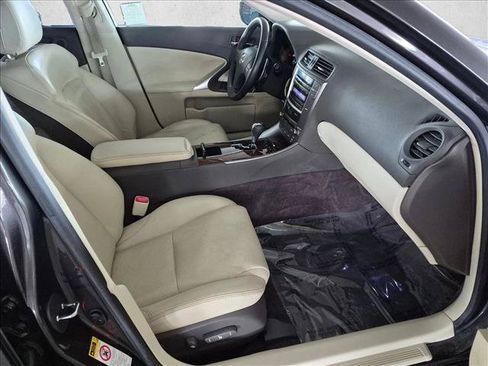 Used 2010 Lexus IS 250 RWD image 22