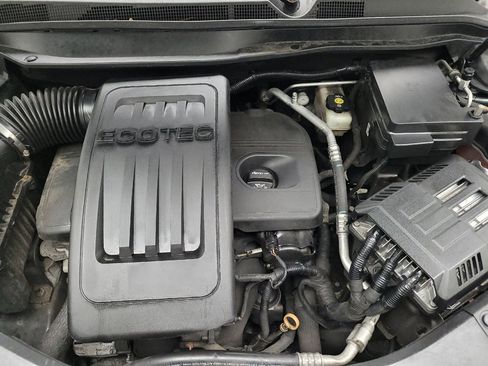 Used 2017 Chevrolet Equinox LS AWD/4WD image 30