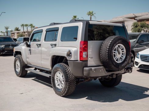 Used 2006 HUMMER H3 AWD/4WD image 6