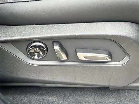 Used 2026 Acura MDX w/ Technology Package FWD image 30