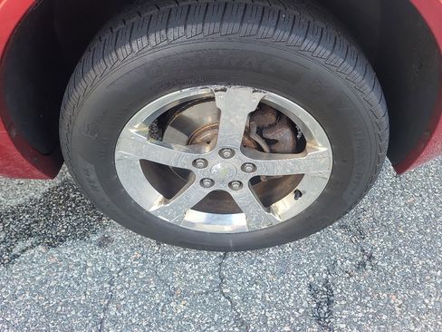 Used 2012 Chevrolet Captiva Sport LTZ image 21