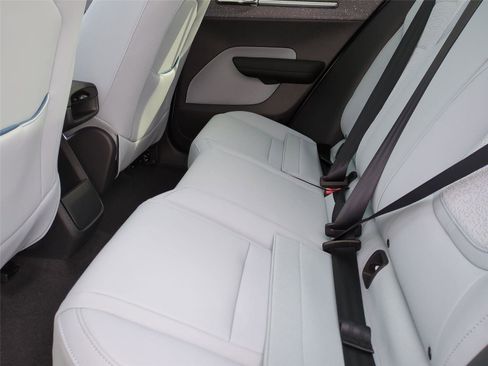 New 2025 Volvo EX30 Ultra w/ Climate Package AWD/4WD image 17