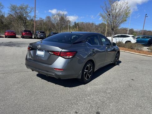 Certified 2025 Nissan Sentra SV w/ Trunk Package image 5