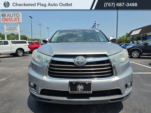 Used 2016 Toyota Highlander Limited Platinum AWD/4WD image 12