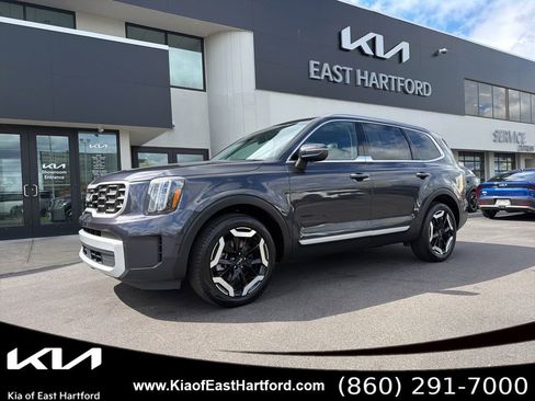 Used 2025 Kia Telluride S AWD/4WD image 1
