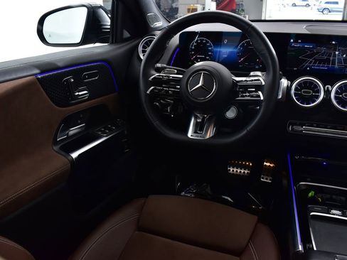 Certified 2025 Mercedes-Benz GLB 35 AMG 4MATIC image 26