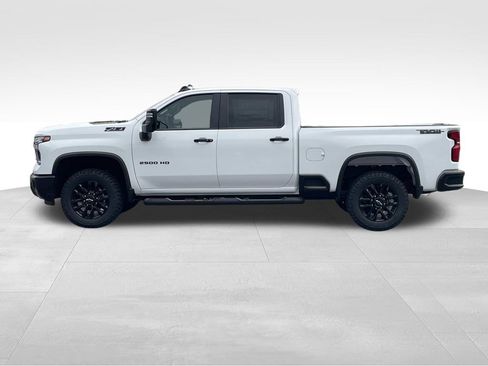 New 2026 Chevrolet Silverado 2500 LT w/ Trail Boss Package image 6