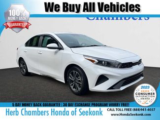 Used 2022 Kia Forte LXS image 1