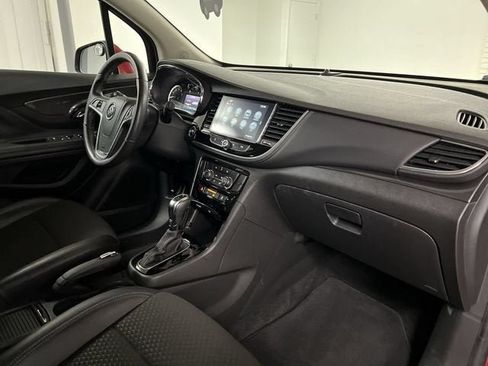 Certified 2020 Buick Encore Preferred FWD image 27