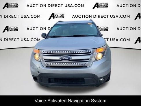 Used 2013 Ford Explorer XLT AWD/4WD image 2