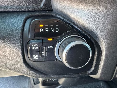 Used 2020 RAM 2500 Big Horn image 25