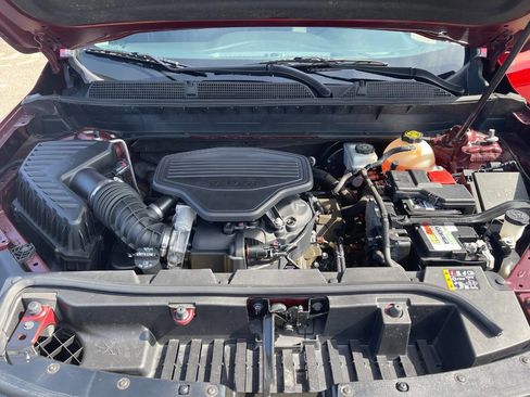 Used 2021 GMC Acadia SLE w/ Driver Convenience Package image 9