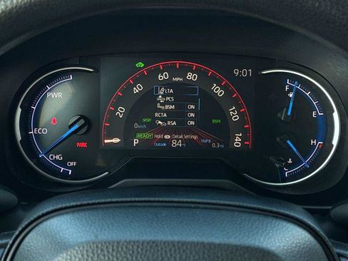 Certified 2025 Toyota RAV4 LE AWD/4WD image 27