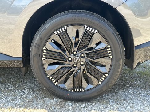 New 2026 Nissan Murano Platinum w/ Cargo Package AWD/4WD image 17