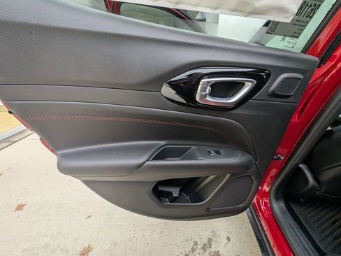 New 2026 Jeep Compass Trailhawk w/ Sun, Sound & Navigation Group image 37