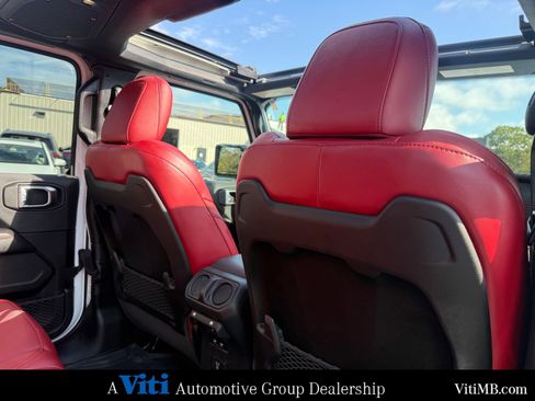 Used 2024 Jeep Wrangler Unlimited Rubicon 392 image 26