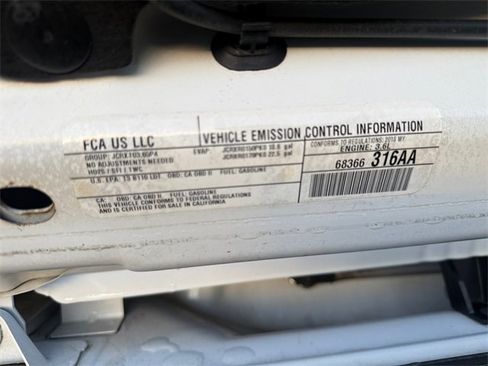 Used 2018 Jeep Wrangler Unlimited Sahara image 26