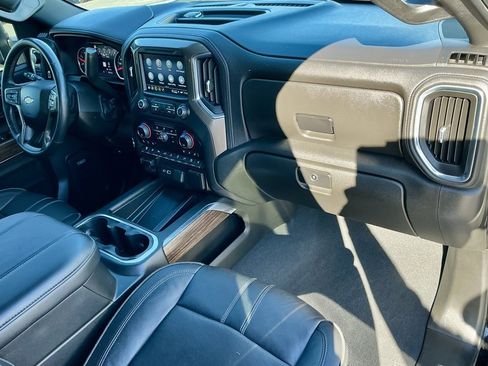 Used 2023 Chevrolet Silverado 2500 High Country w/ LPO, Hitch Package image 24