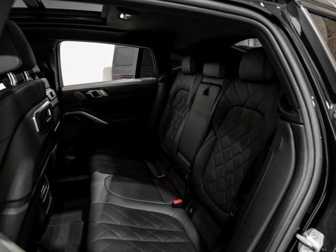 Used 2024 BMW X6 xDrive40i image 36