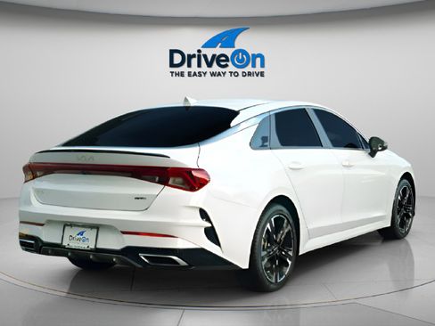 Used 2024 Kia K5 GT-Line w/ GT-Line Premium Package image 10