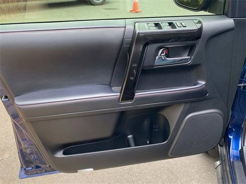 Used 2023 Toyota 4Runner TRD Off-Road Premium image 12