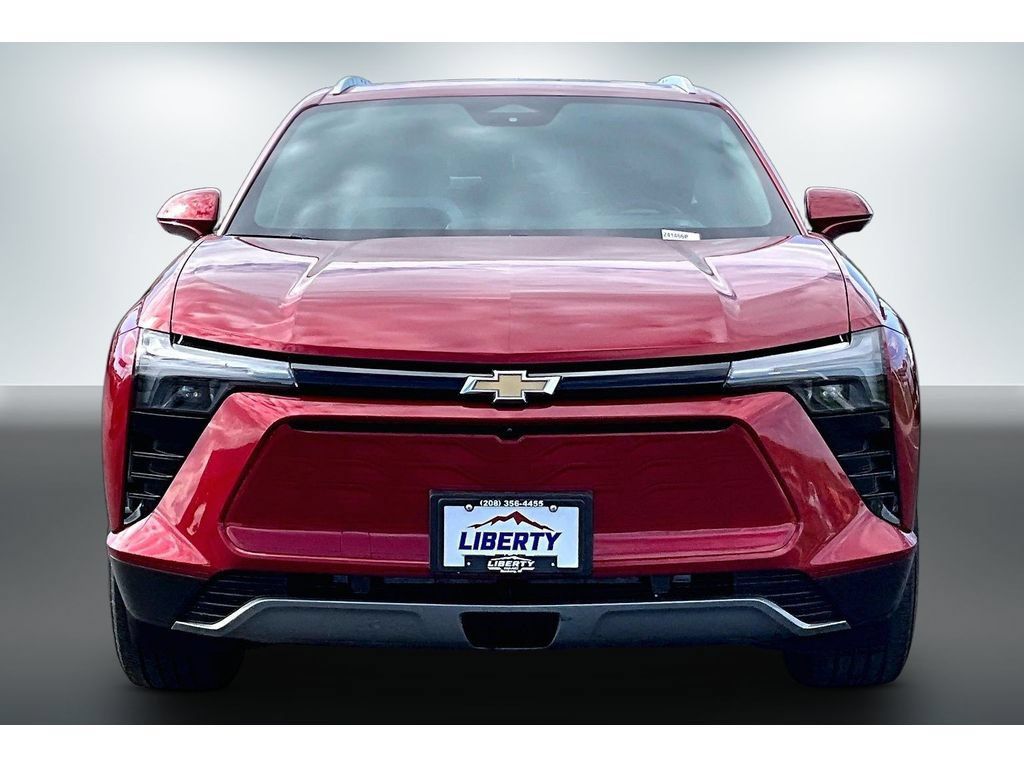 Used 2024 Chevrolet Blazer EV LT AWD/4WD image 2