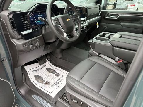 New 2026 Chevrolet Silverado 2500 LTZ image 18