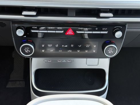 New 2026 Hyundai Ioniq 9 SEL AWD/4WD image 18