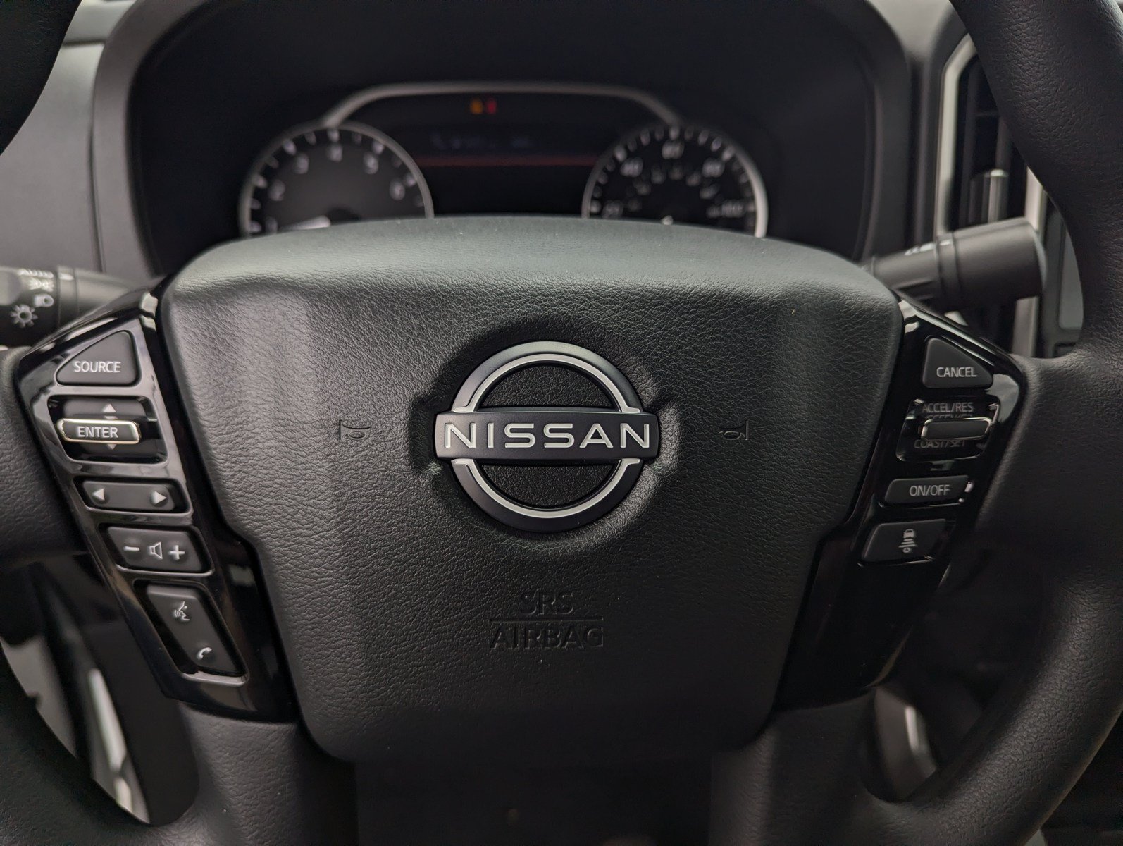 New 2027 Nissan Frontier SV w/ Tow Package RWD image 11