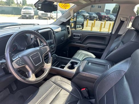 Used 2017 GMC Sierra 2500 Denali AWD/4WD image 13