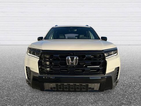 New 2026 Honda Pilot Black Edition image 8